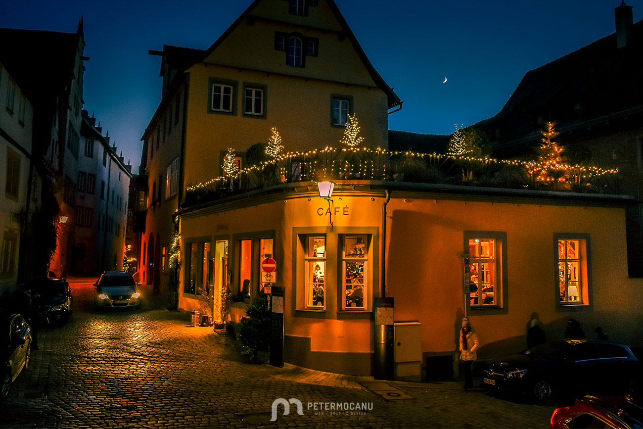 Lovely Café Restaurant at night