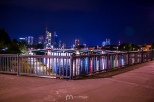 skyline-frankfurt-am-main-silhouette-skyscrapers-night-10