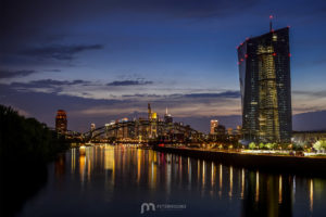 skyline-frankfurt-am-main-silhouette-skyscrapers-night-5