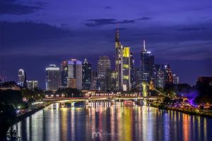 skyline-frankfurt-am-main-silhouette-skyscrapers-night-6