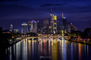 skyline-frankfurt-am-main-silhouette-skyscrapers-night-7