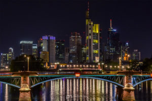 skyline-frankfurt-am-main-silhouette-skyscrapers-night-buildings