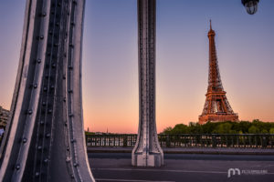 paris-pont-bir-hakeim-tour-eiffel-sunset-3