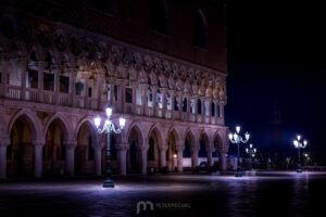 venice-art-night-photography-architecture-doge-palace