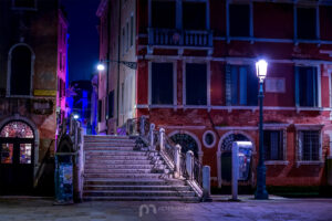 venice-art-night-photography-canals-architecture